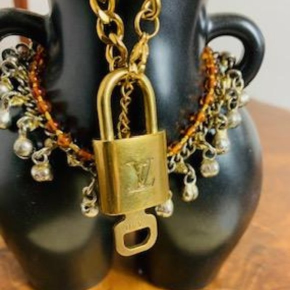 Authentic Louis Vuitton Lock and Key #340 - Picture 8 of 8